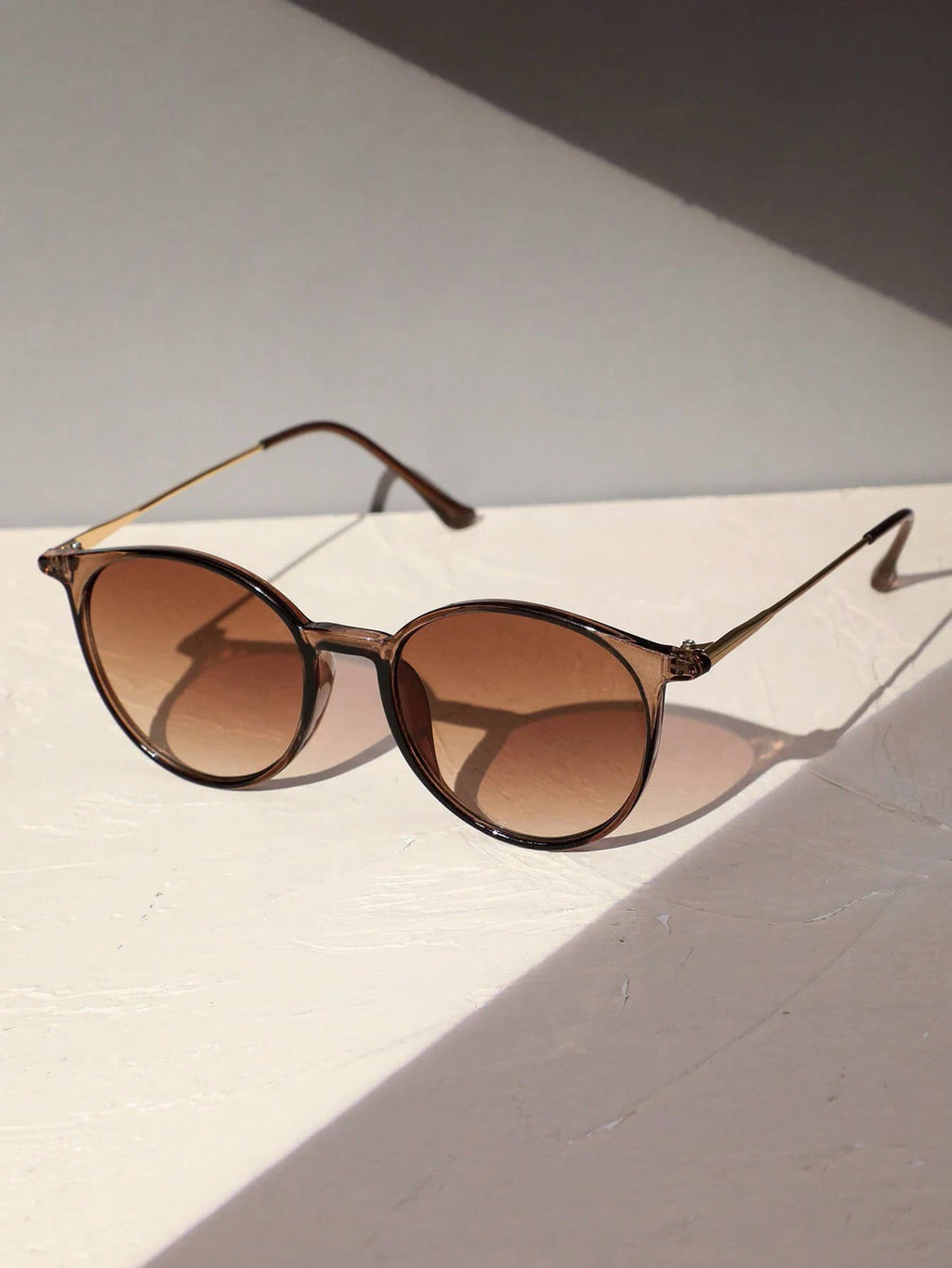 Óculos de Sol Black Round